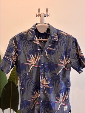 Jack & Jones Blue Floral Camp-Collar Button Down Shirt